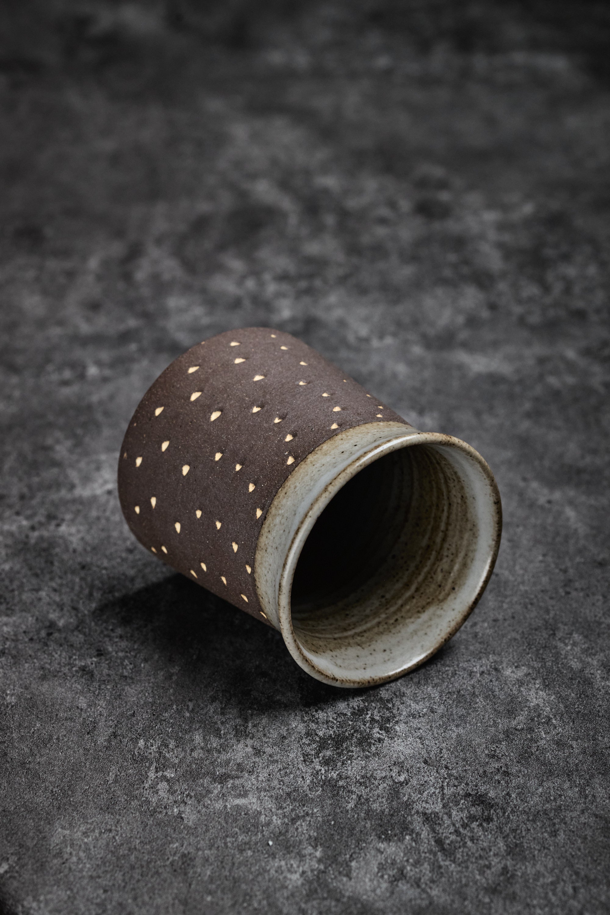 Water Mug with Handle and Dotted Pattern