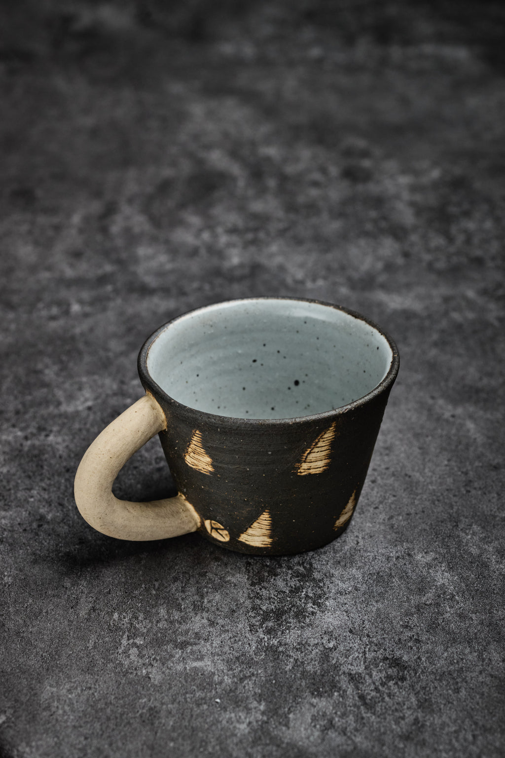 Coffee Mug with Triangle Pattern