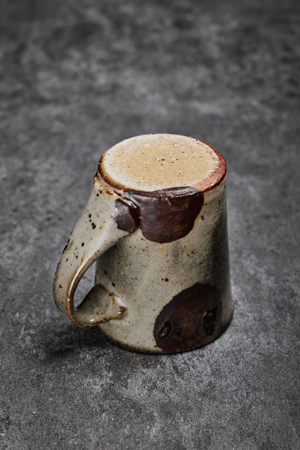 Ken Lu | Water Mug with Handle & Dotted Pattern