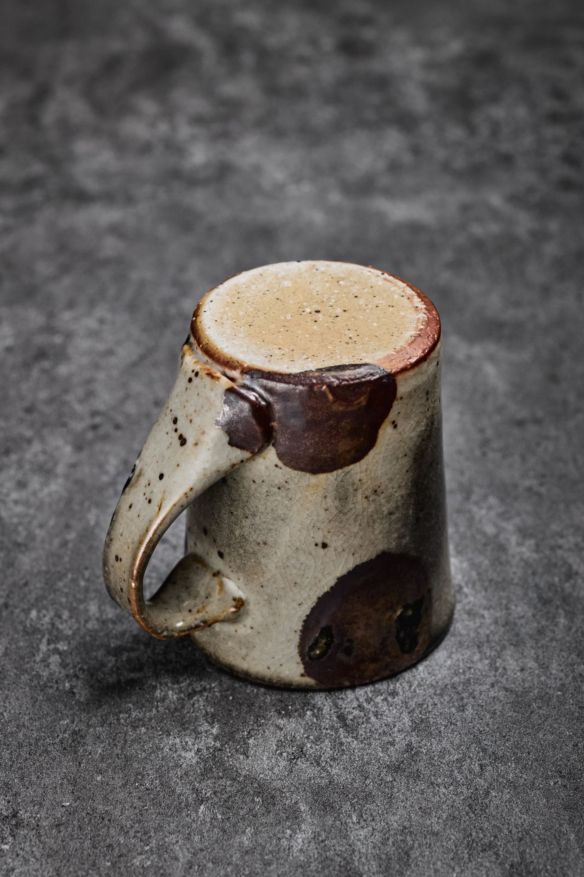 Ken Lu | Water Mug with Handle & Dotted Pattern