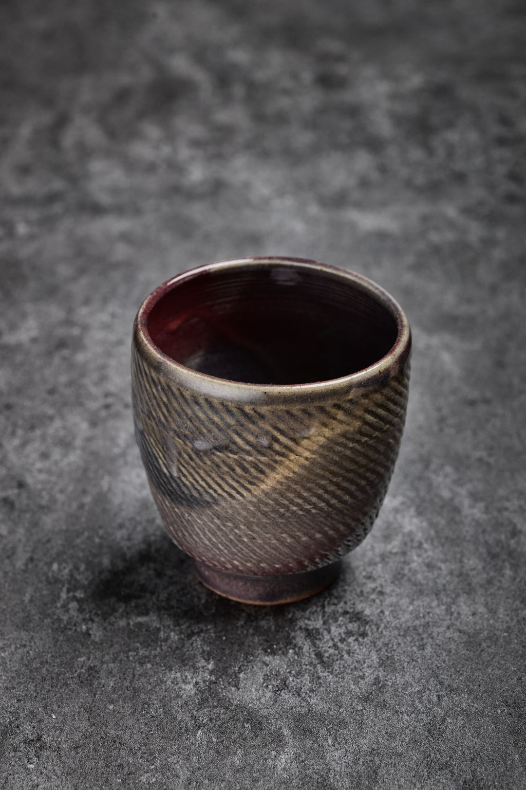 Water Mug with Chattered Marks