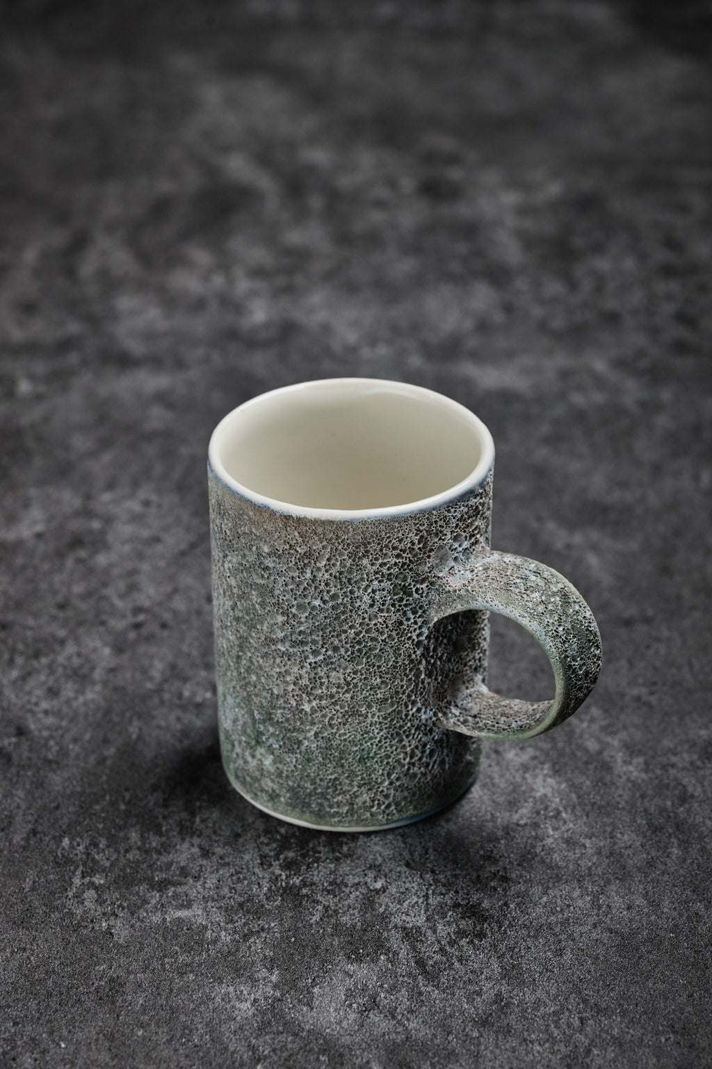 Porcelain Coffee Mug with Special Treated Glaze