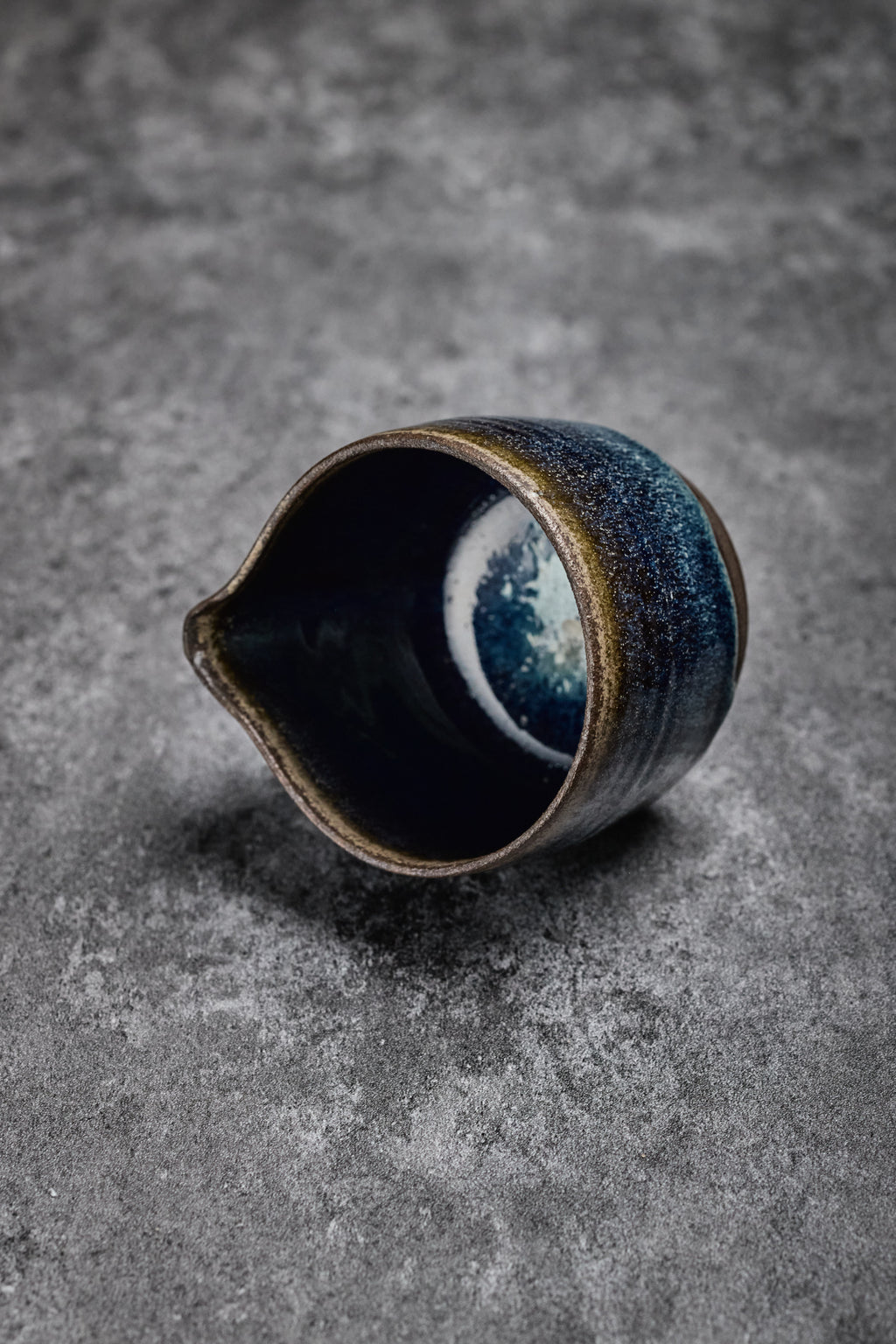 Handmade Coffee Bean Weighing Cup with Dripping Glaze