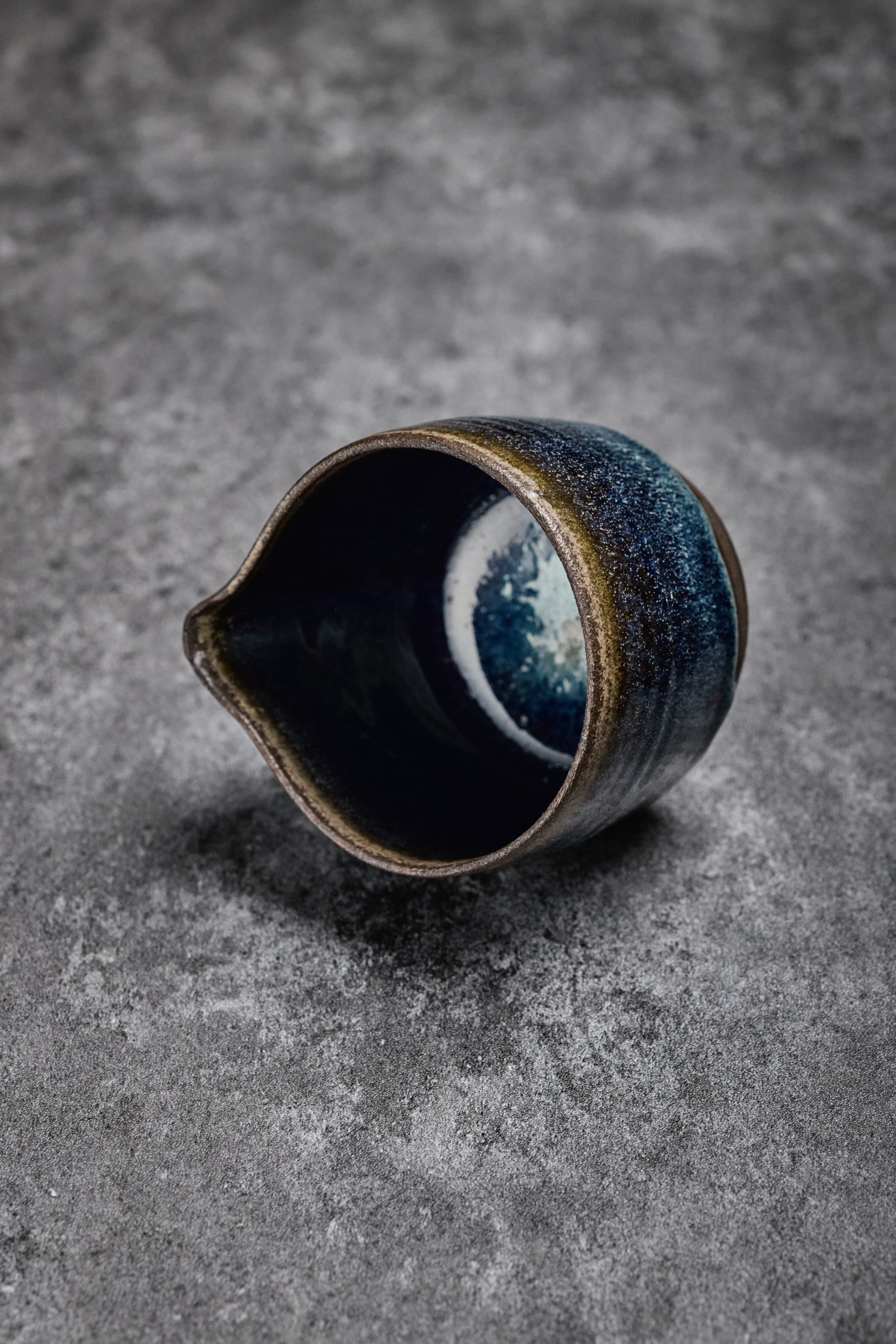 Handmade Coffee Bean Weighing Cup with Dripping Glaze