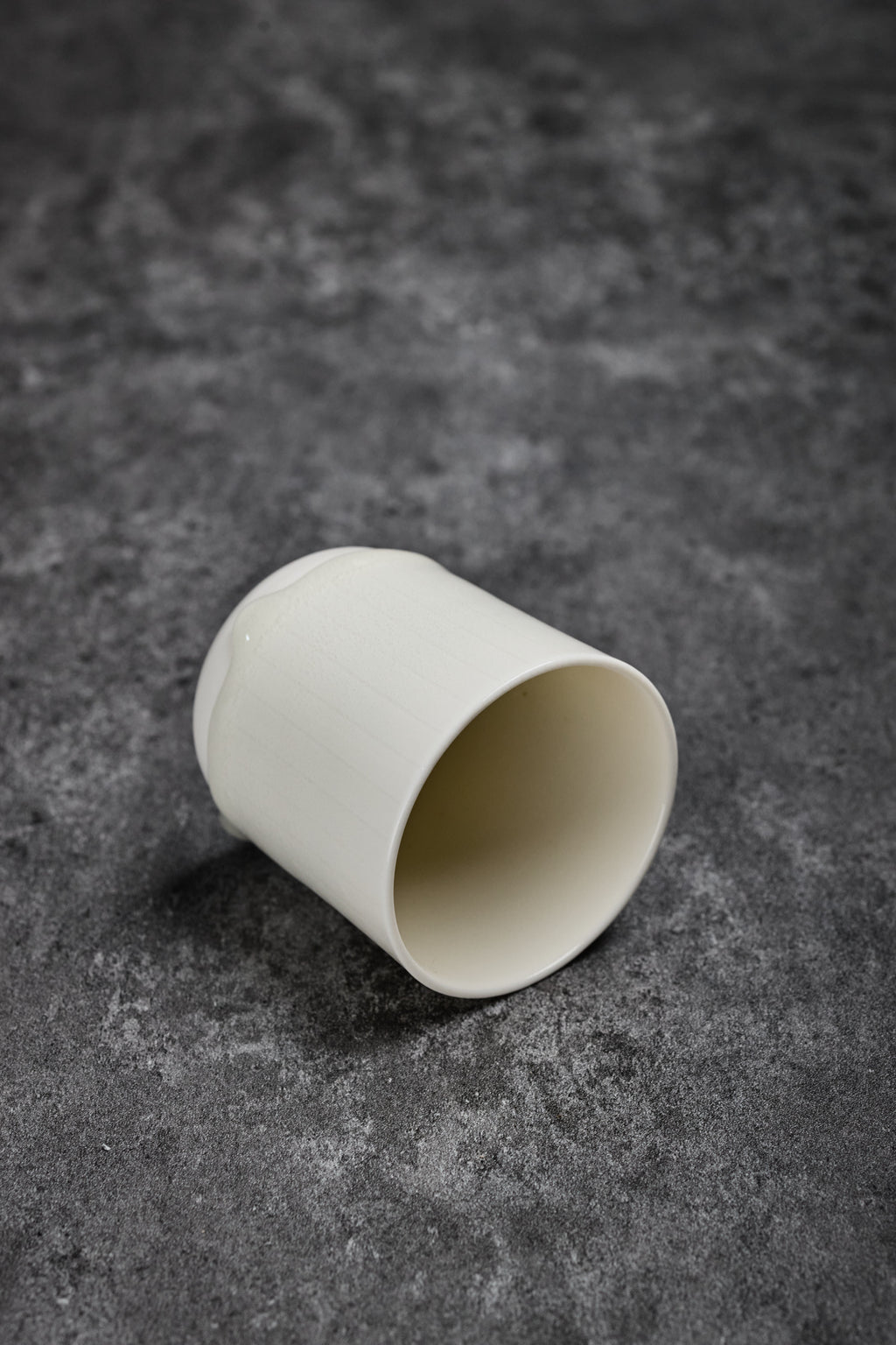 Porcelain Coffee Cup with Clear Dripping Glaze