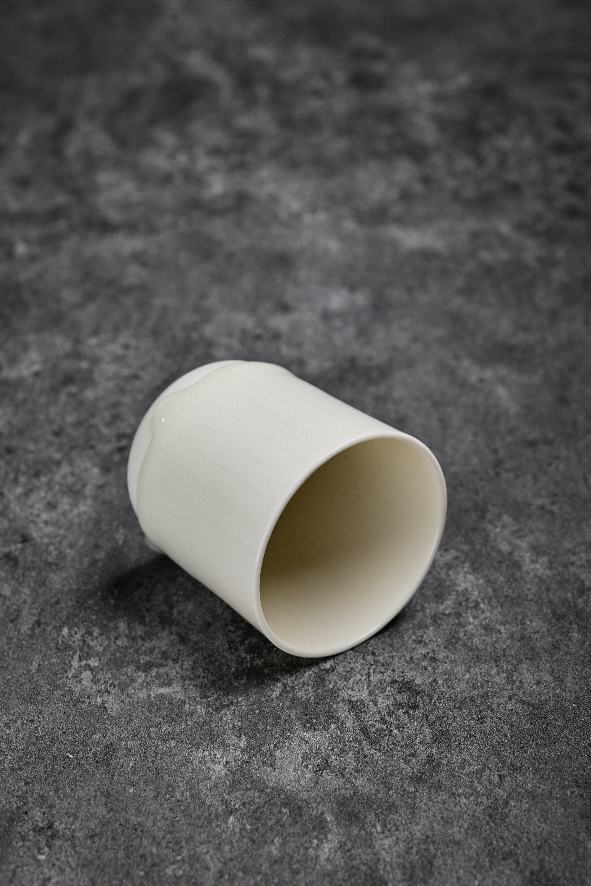 Porcelain Coffee Cup with Clear Dripping Glaze