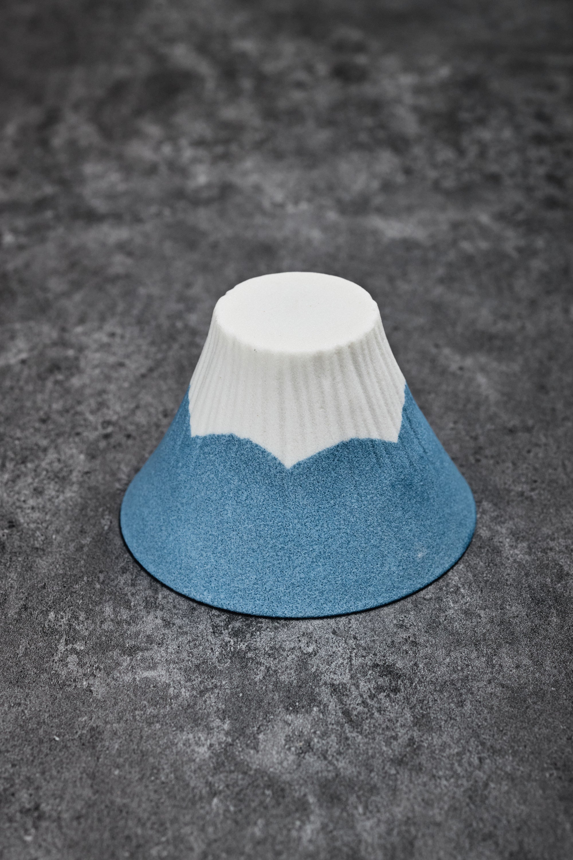 Sancera 139 Kofil Coffee Filter Dripper with Base - Mt. Fuji blue