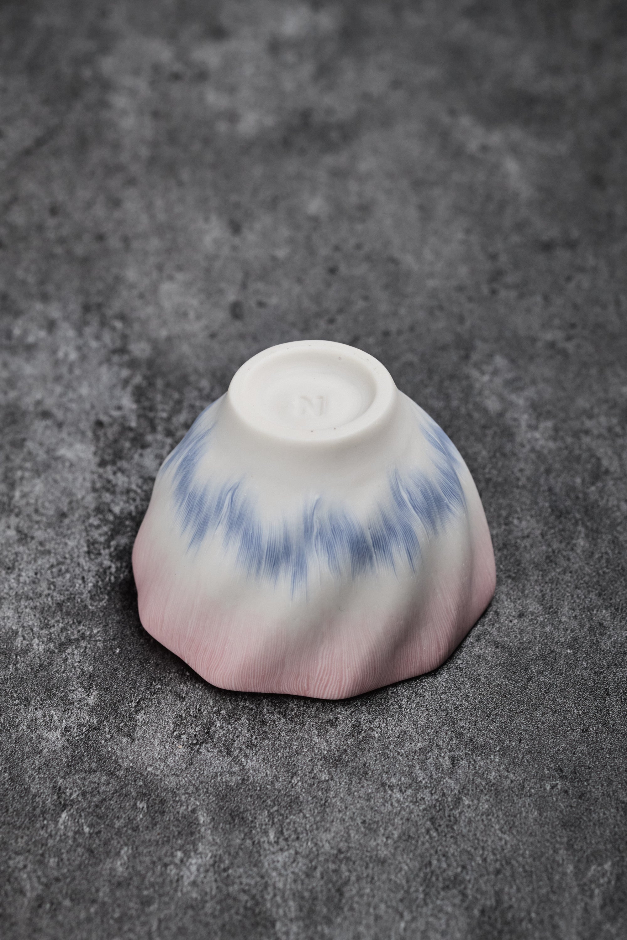 Tea Cup with Twisted Pedal Marbled Pattern