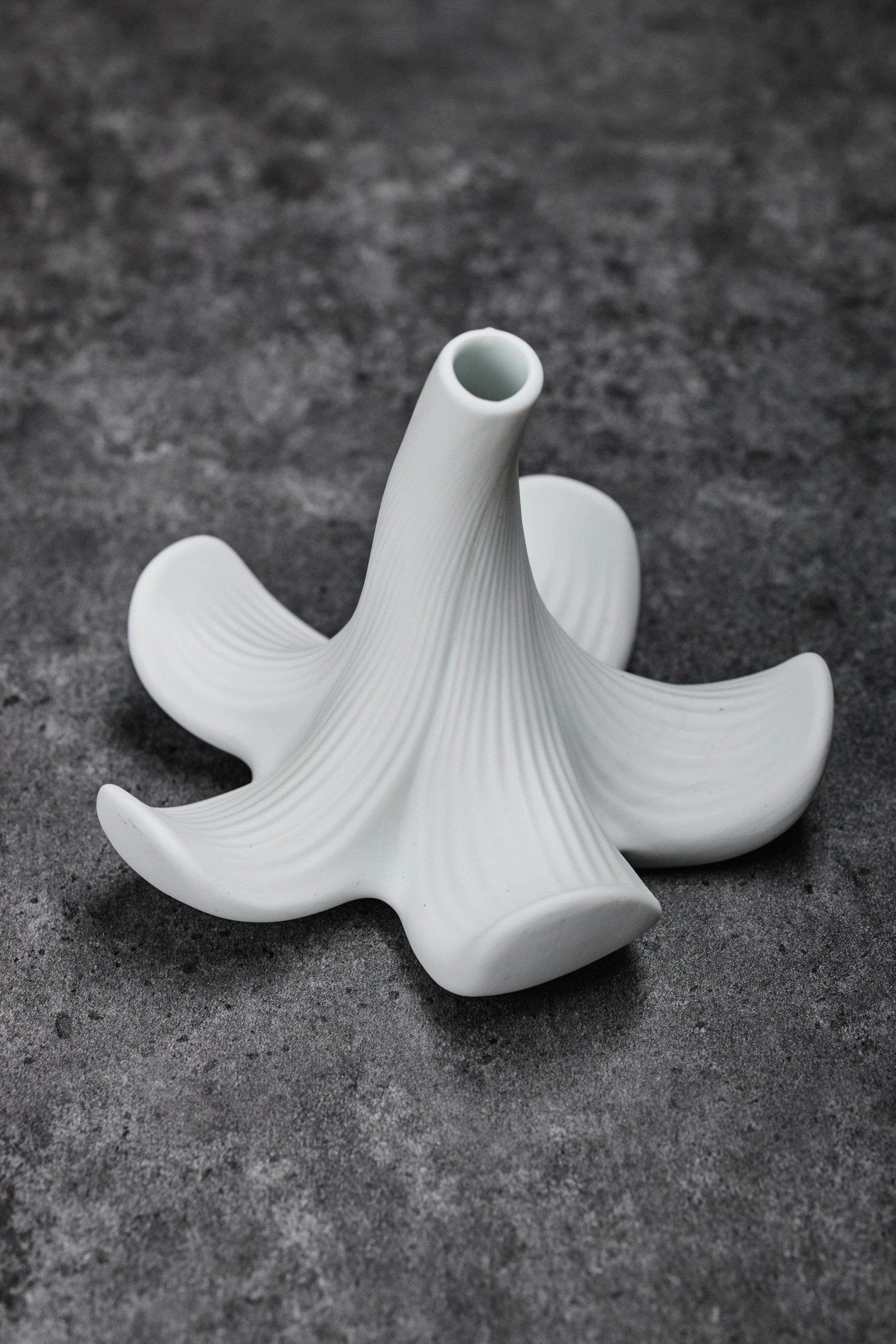 1616 Arita | S&B Bloom Flower Vase