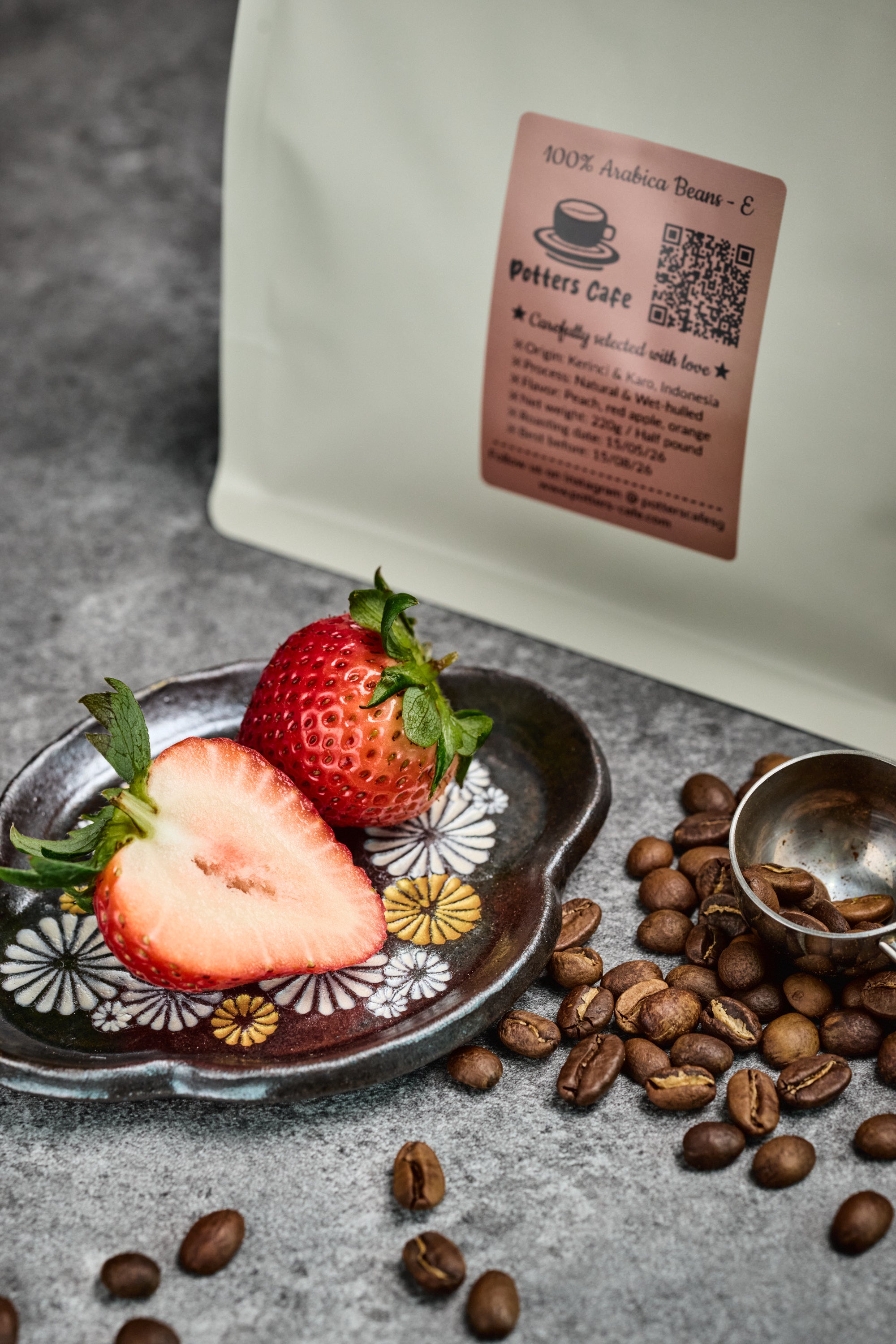 100% Arabica Coffee Beans 220g Half Pound - Bean Type "E"